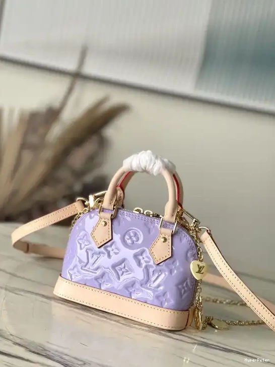 Nano Alma-18*12*8cm LOUIS VUITTON 0610